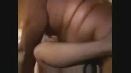 Se gratis amatør sex bruna brunette Petaens
