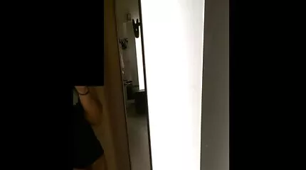 Mobbet Coed overgav sig til nabo på sengen amatør sex dansk